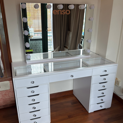 LUMIERE Hollywood Spotlight Vanity Table